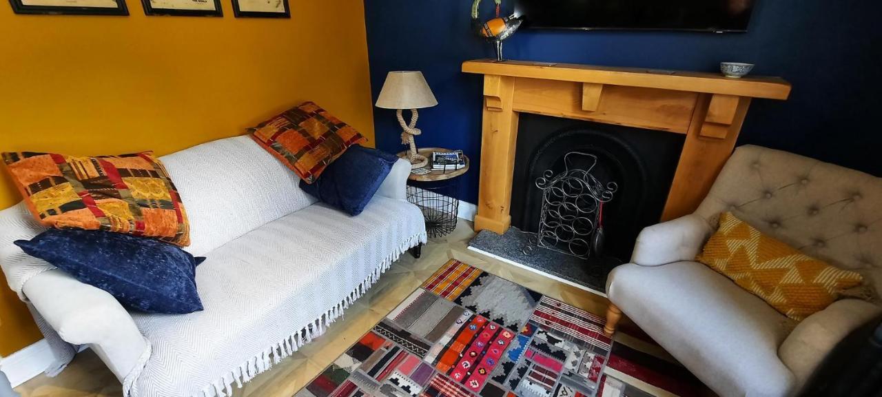 Newly Refurbished 2Nd Floor Apartment Lil Nauti Fowey Exterior photo