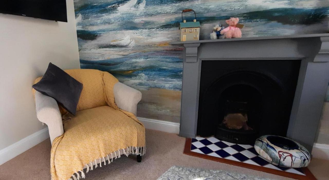 Newly Refurbished 2Nd Floor Apartment Lil Nauti Fowey Exterior photo