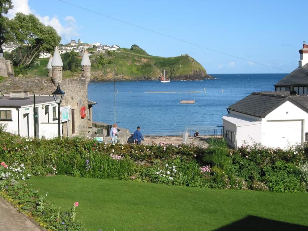 Newly Refurbished 2Nd Floor Apartment Lil Nauti Fowey Exterior photo