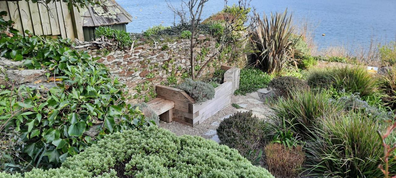 Newly Refurbished 2Nd Floor Apartment Lil Nauti Fowey Exterior photo